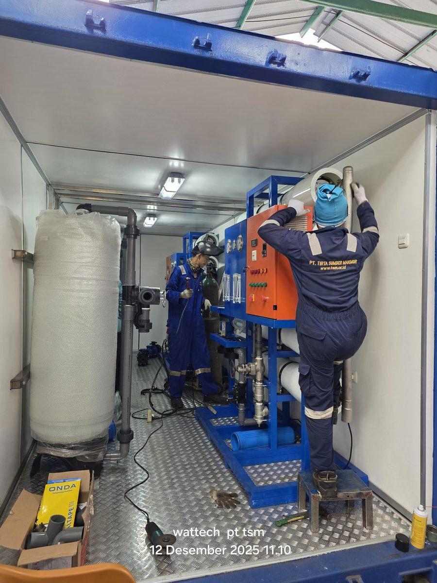 Sistem RO industri PT TSM dalam container skid